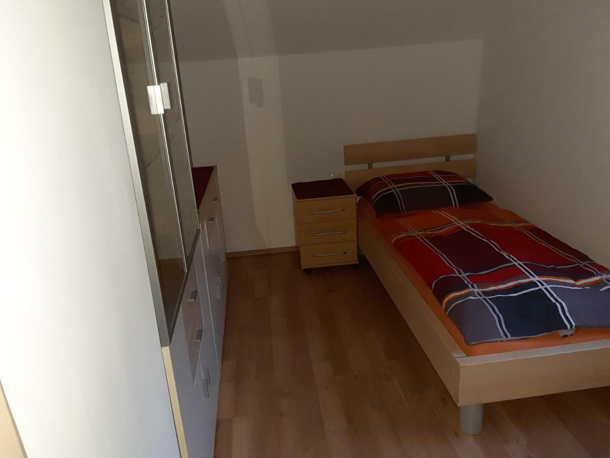 Privatzimmer Roland Hutten Eksteriør bilde